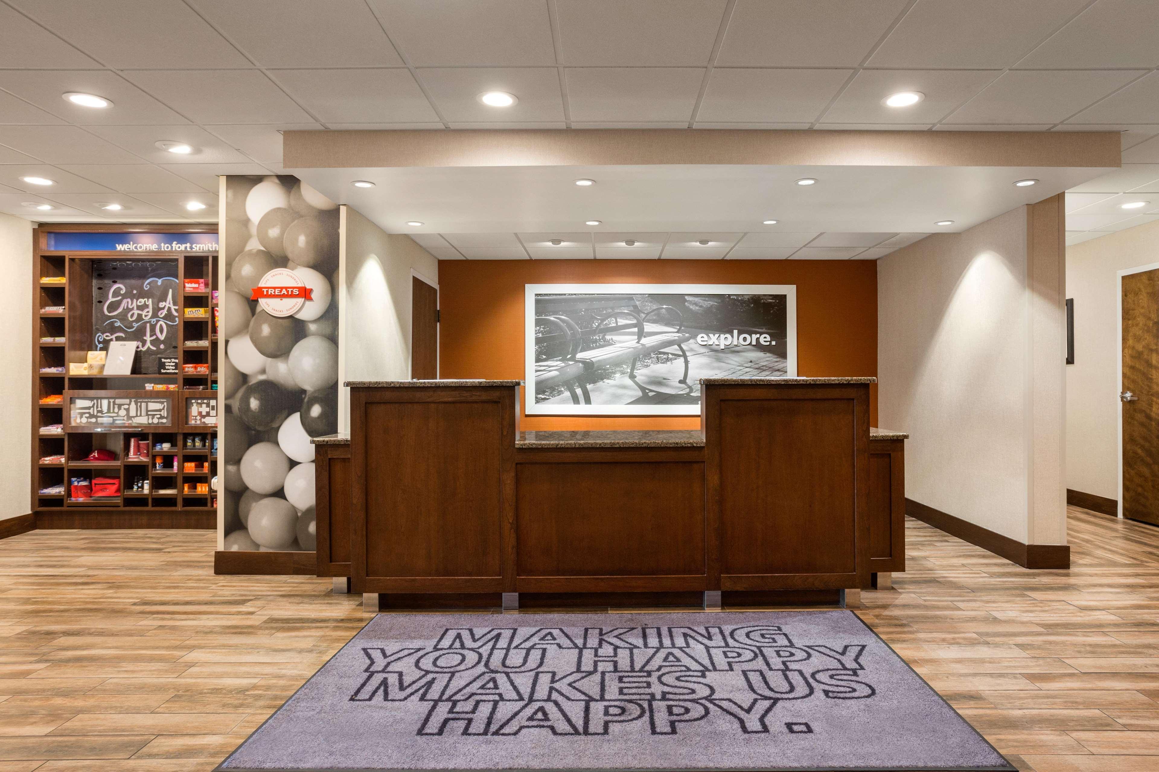 Hampton Inn By Hilton Fort Smith Buitenkant foto